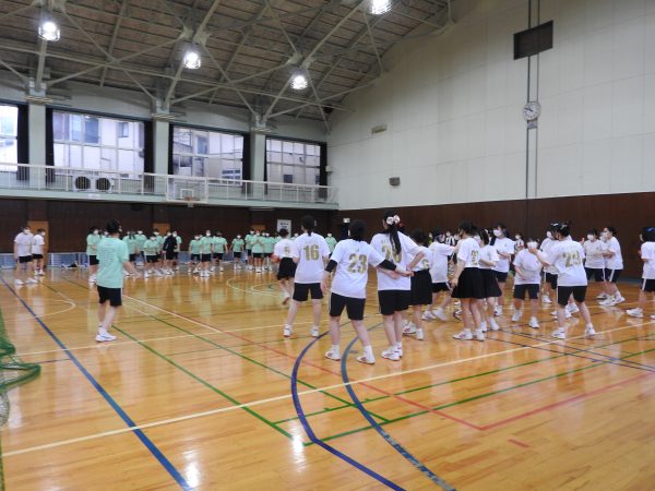 高2・1試合目緊張した様子